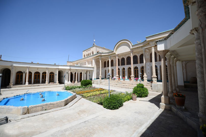 خانه سرتیپ سده ‌ای خمینی شهر