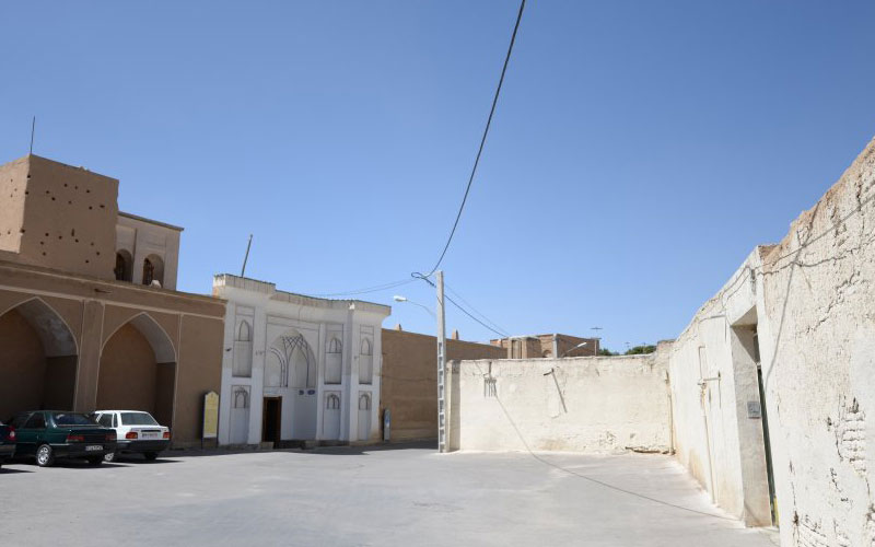 خانه سرتیپ سده ‌ای خمینی شهر