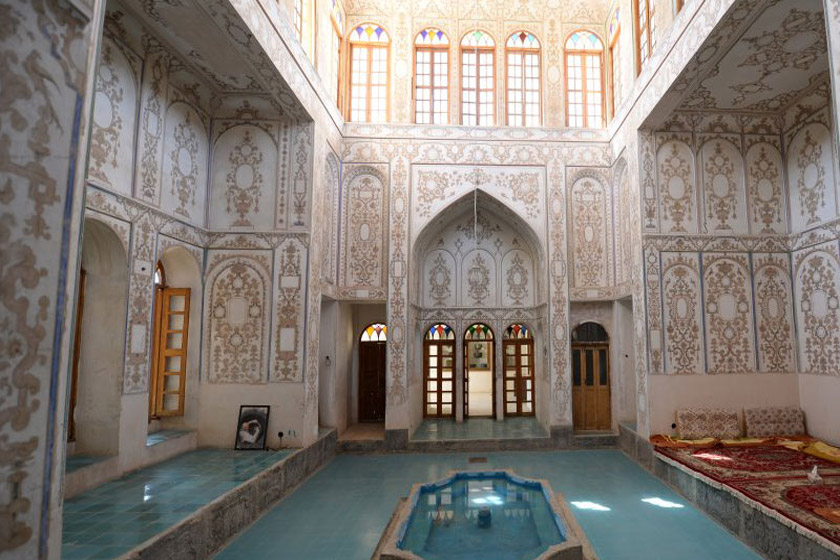 خانه سرتیپ سده ‌ای خمینی شهر