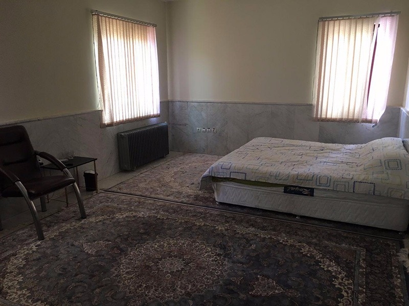 مهمانسرای پارسیان بستان آباد