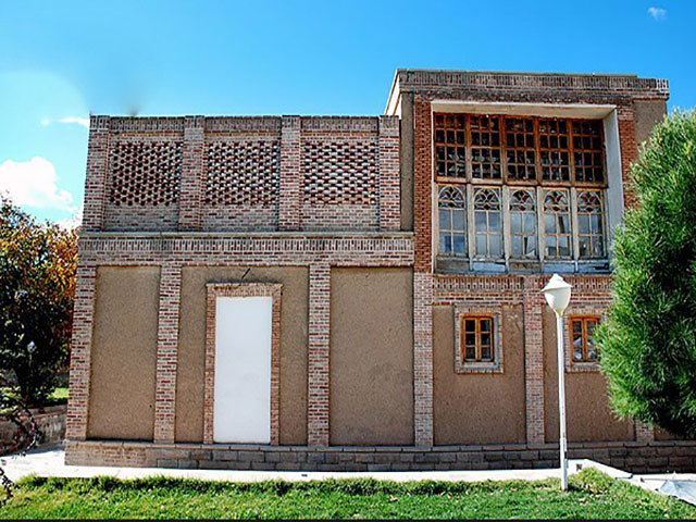 خانه دکتر قاسم اهری
