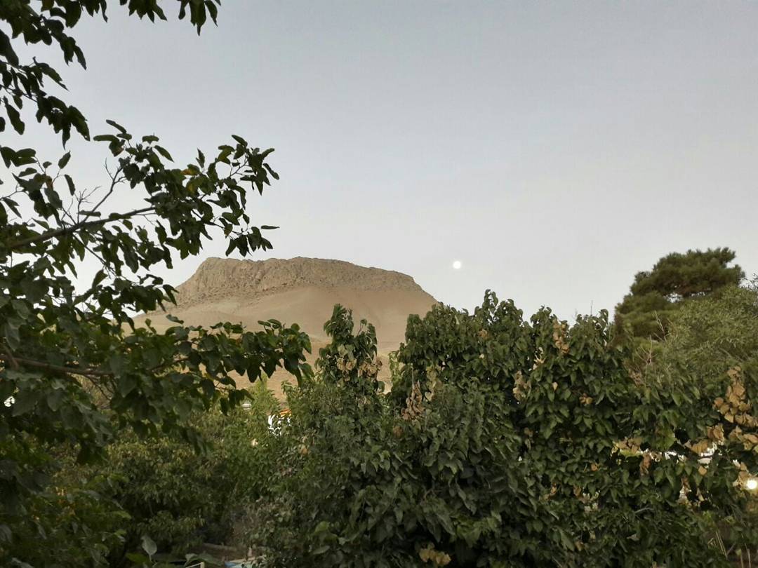 روستای هیو