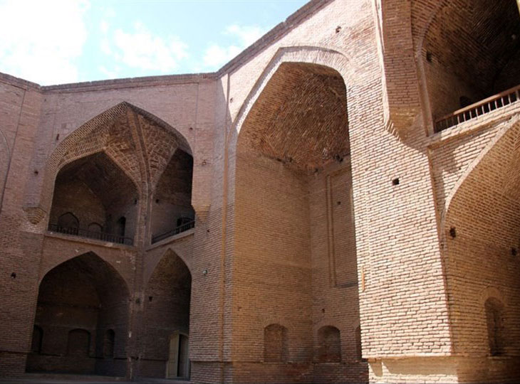 مسجد مطلب خان از مساجد روباز جهان
