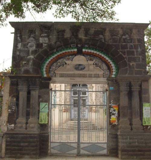 عمارت شهرداری خوی