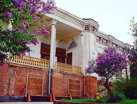 عمارت شهرداری خوی