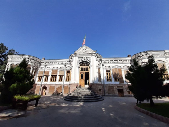 عمارت شهرداری خوی