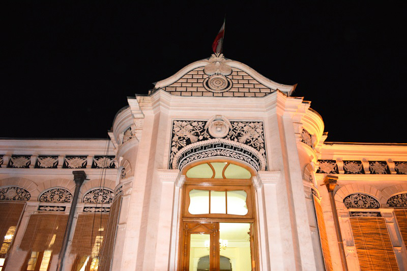 عمارت شهرداری خوی