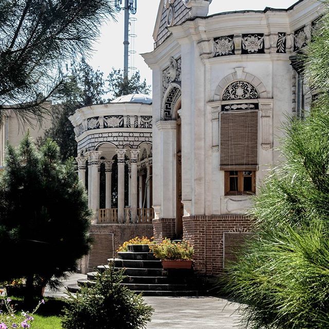 عمارت شهرداری خوی
