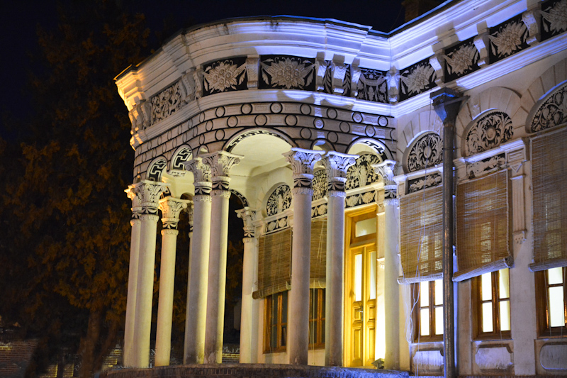 عمارت شهرداری خوی