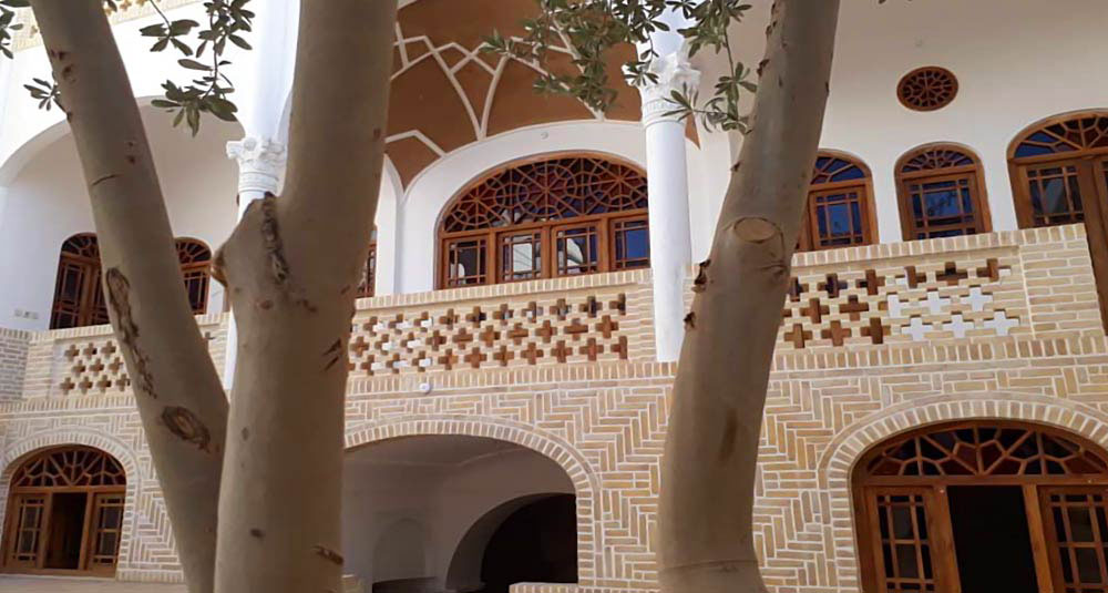 هتل سنتی اطلسی کاشان