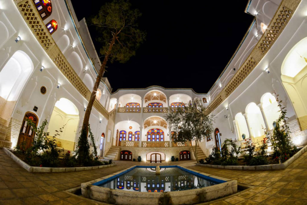 هتل سنتی اطلسی کاشان