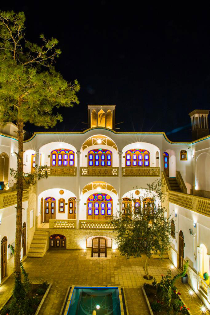 هتل سنتی اطلسی کاشان