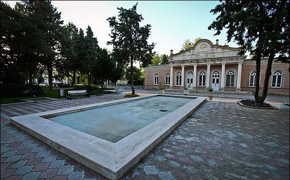 عمارت شهرداری قزوین