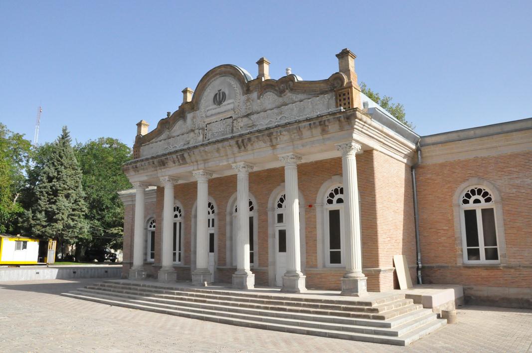 عمارت شهرداری قزوین
