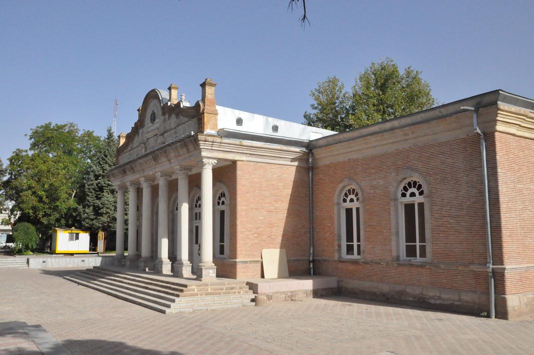عمارت شهرداری قزوین