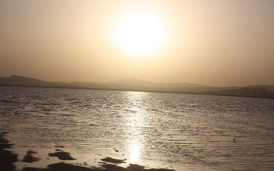 دریاچه فصلی خنج