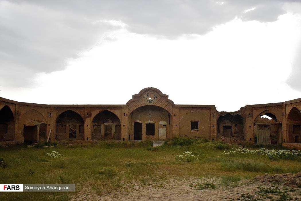 کاروانسرای دولت آباد فراهان