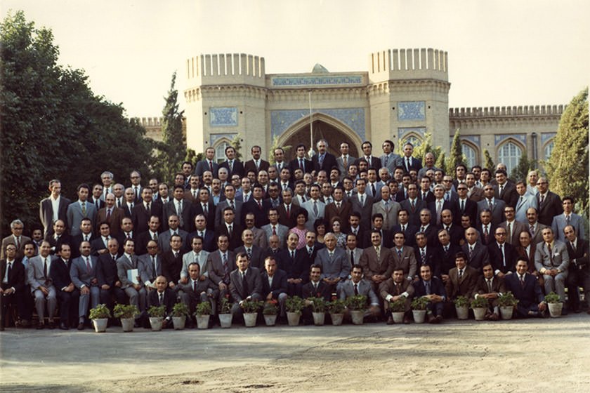 دبیرستان البرز