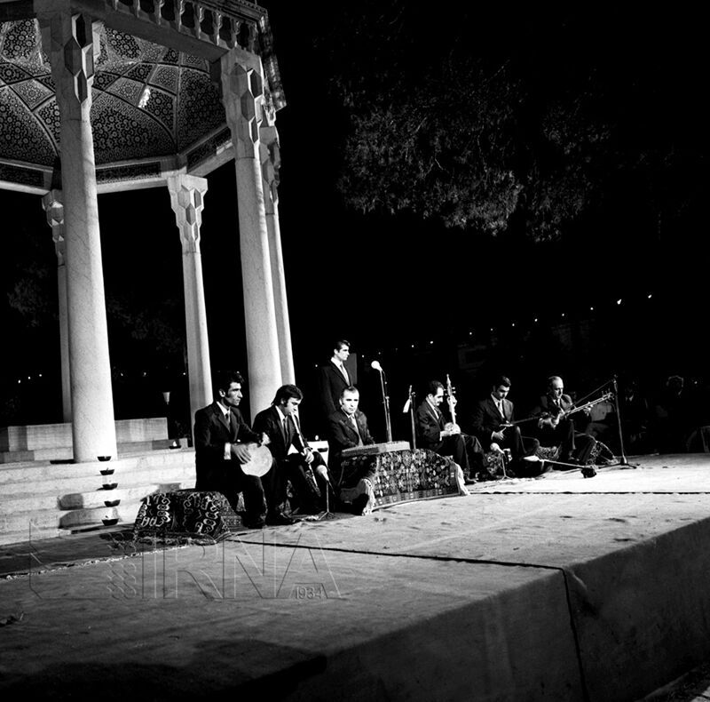 آرامگاه شجریان