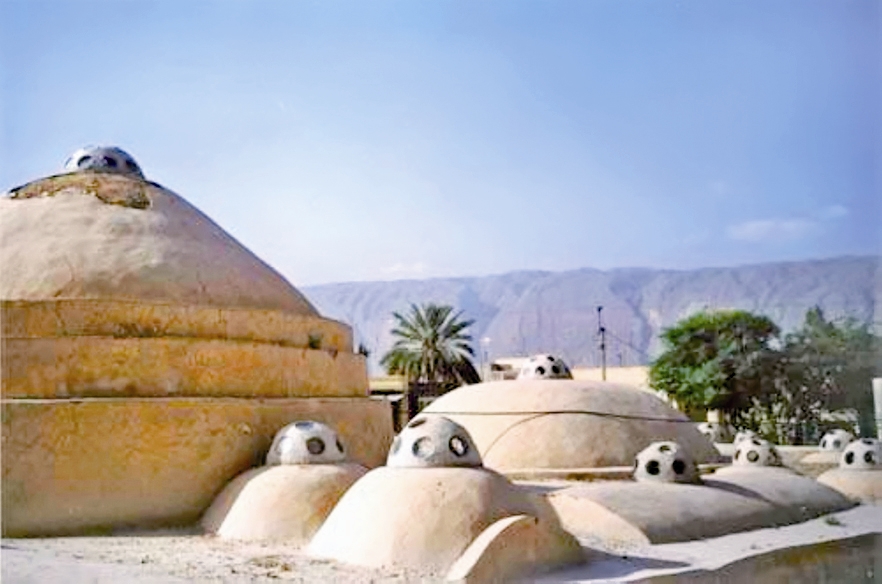 حمام خان بستک