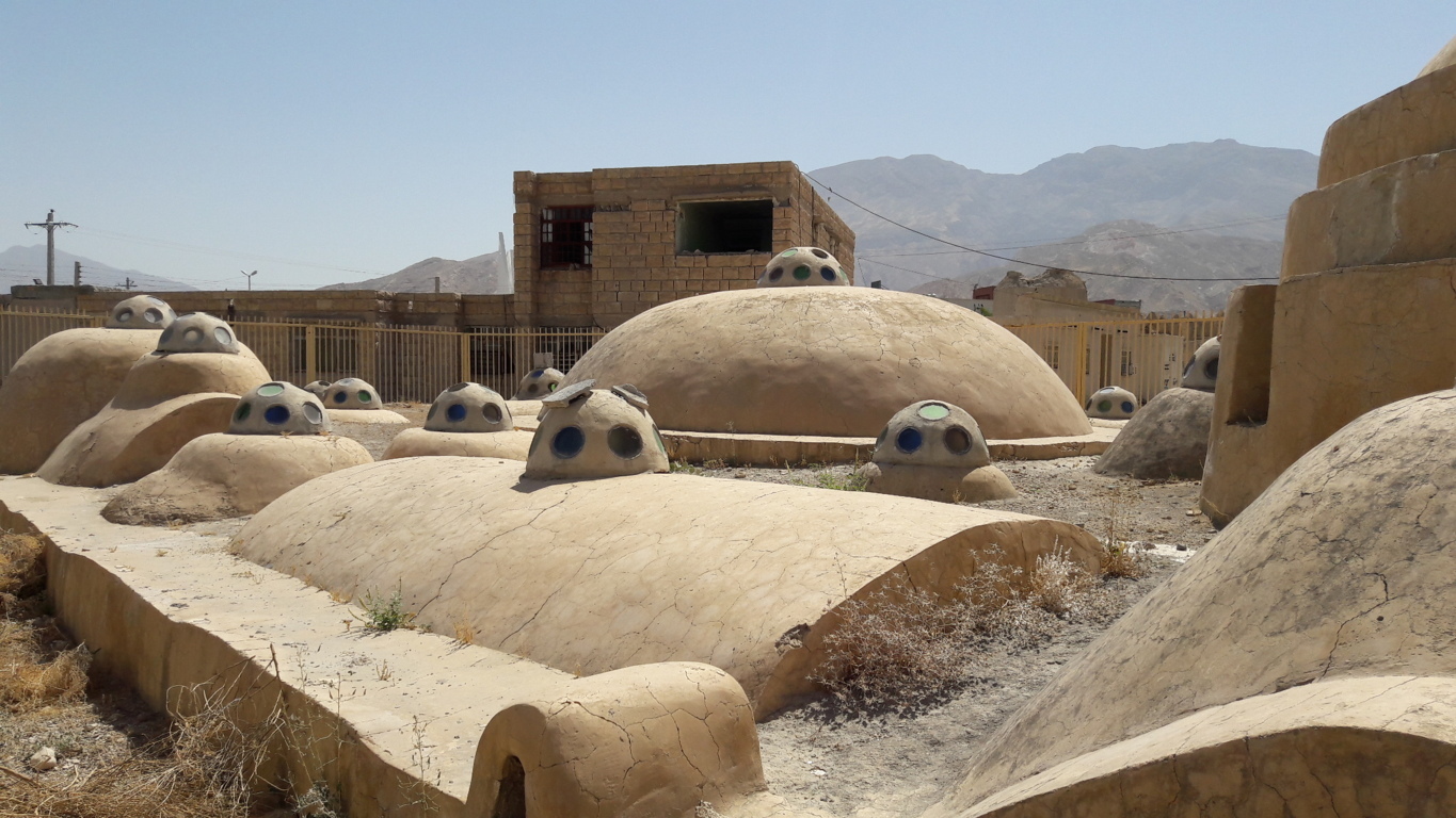 حمام خان بستک