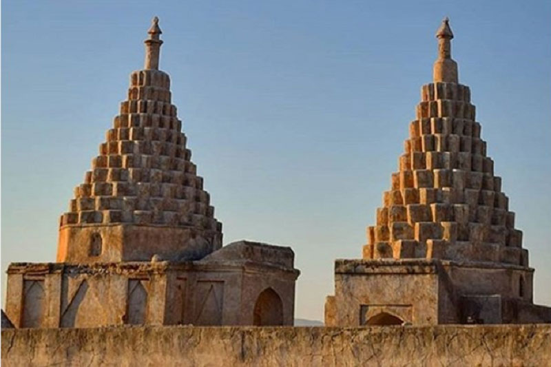 دوگنبدان کوخرد