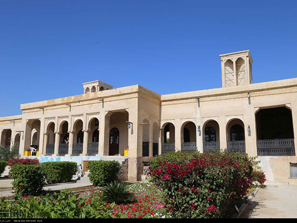 خانه فکری بندرلنگه