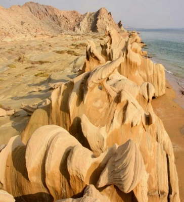 ساحل مکسر بندرلنگه