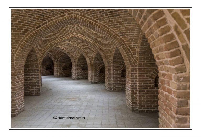 کاروانسرای تاج آباد بهار