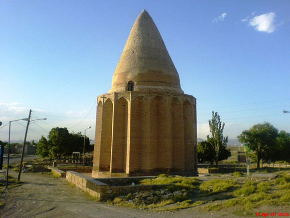 امامزاده اظهر رزن