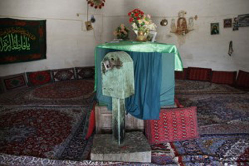امامزاده اظهر رزن