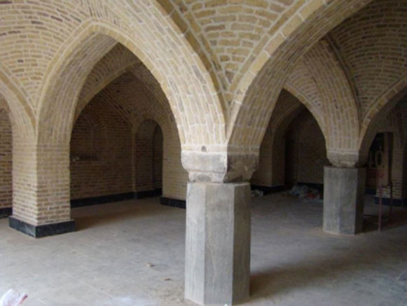 برج گلشن و مسجد خوش آباد فامنین