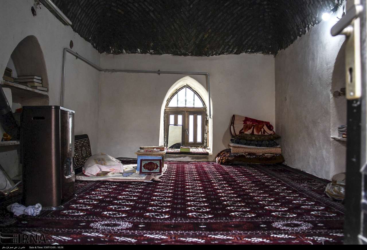 مدرسه کریم ایشان
