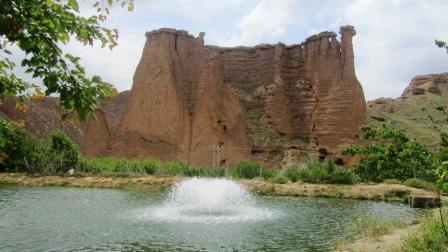 قلعه بهستان