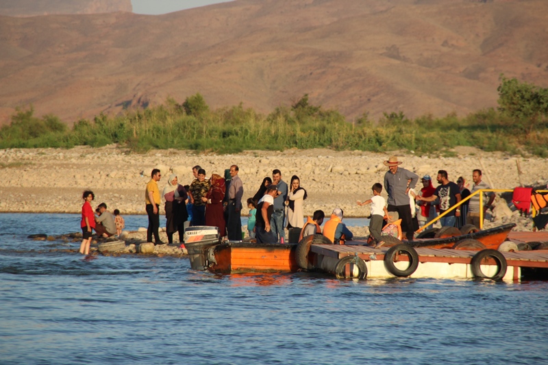 کمپ ارس پلدشت