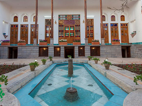 خانه مهرپرور نجف آباد