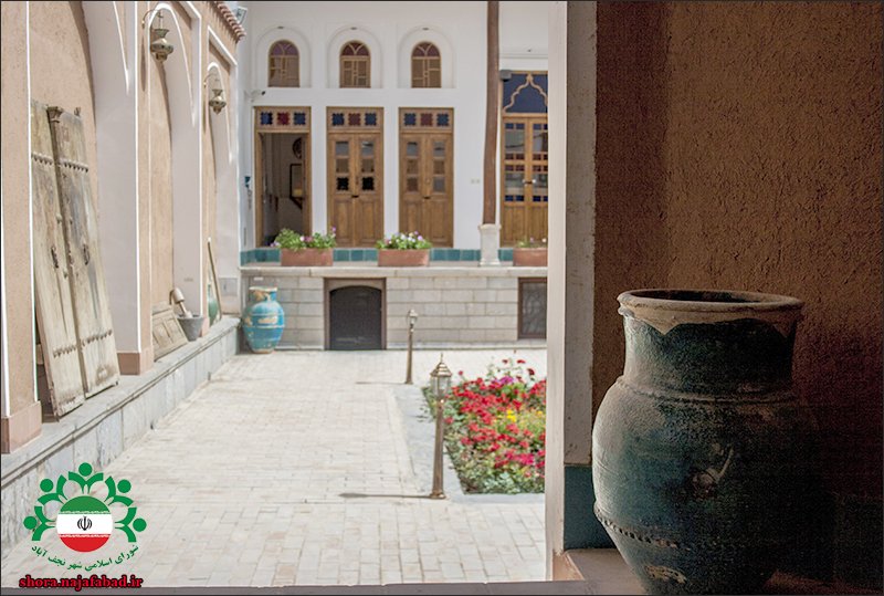خانه مهرپرور نجف آباد