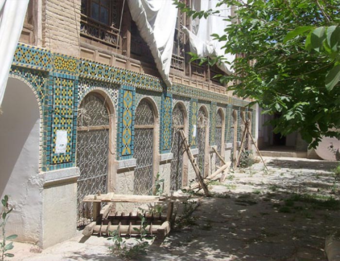 خانه معظم الملک میرپنج چادگان