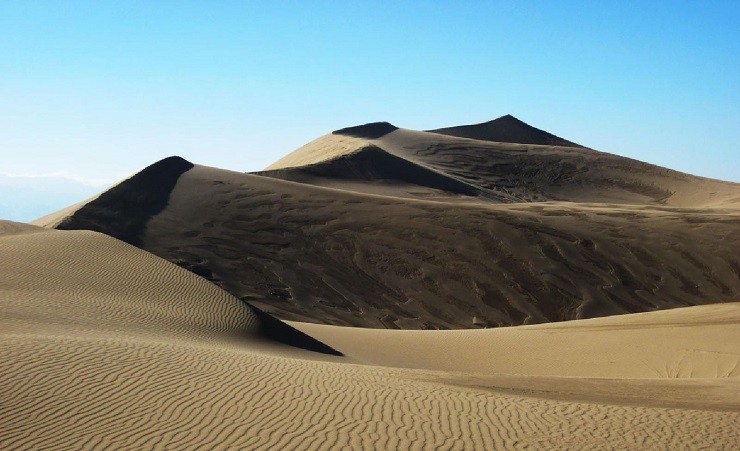 کویر سیاه کوه