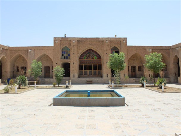 کاروانسرای حاج کمال رباط کریم