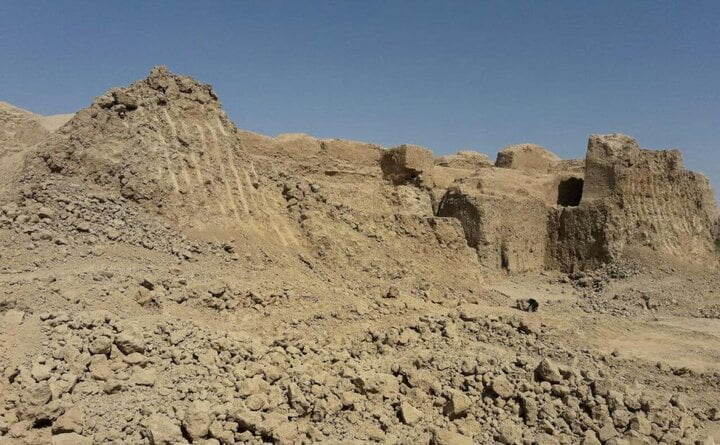 تپه پوئینک قرچک