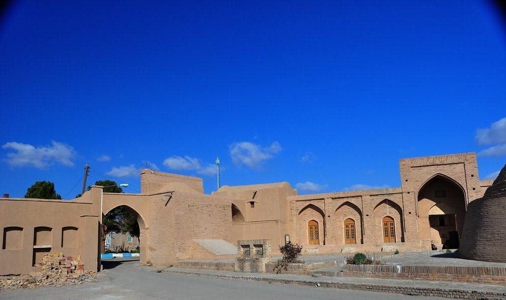 کاروانسرای سرایان