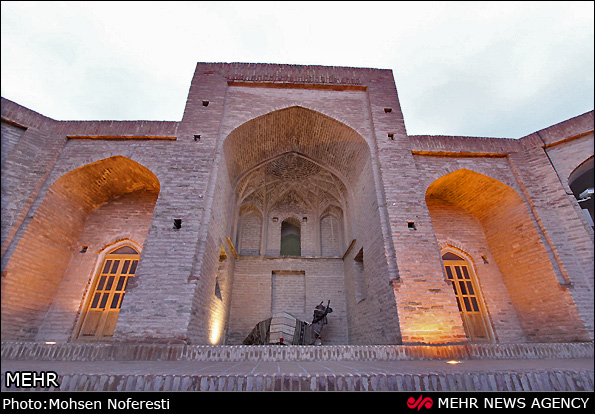 کاروانسرای سرایان