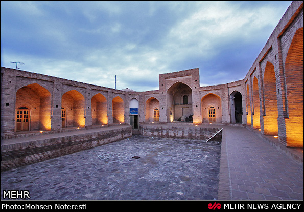 کاروانسرای سرایان