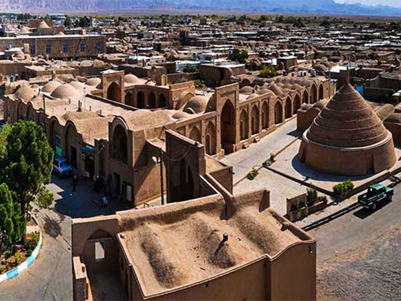 آب انبار کاروانسرا سرایان