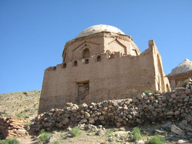 آثار بابالنگر خوشاب