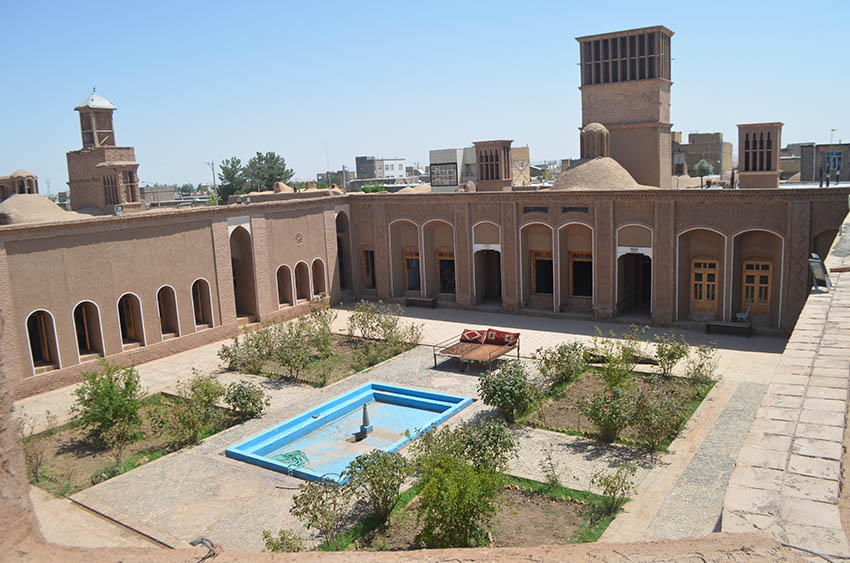 خانه قرایی رشتخوار