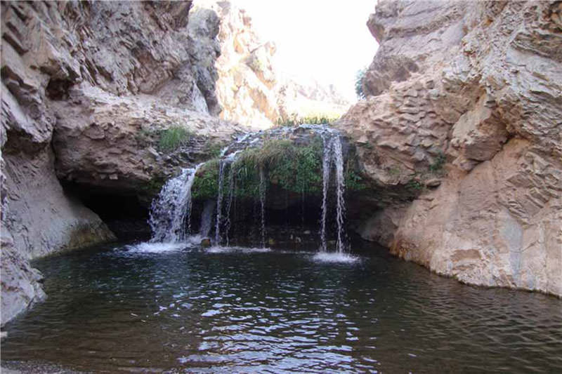 تفرجگاه گرماب سعادت آباد رشتخوار