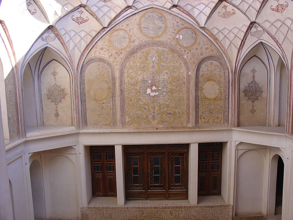 خانه طباطبایی ها