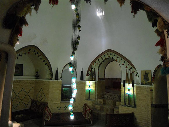 حمام یان یان خرمدره